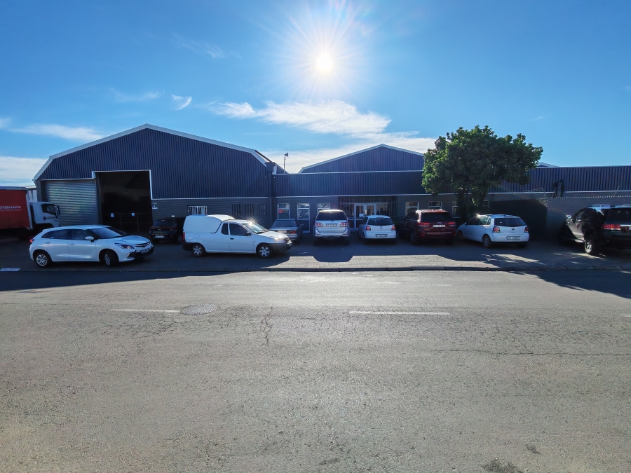 To Let Commercial Property for Rent in Brackenfell Industrial Western Cape